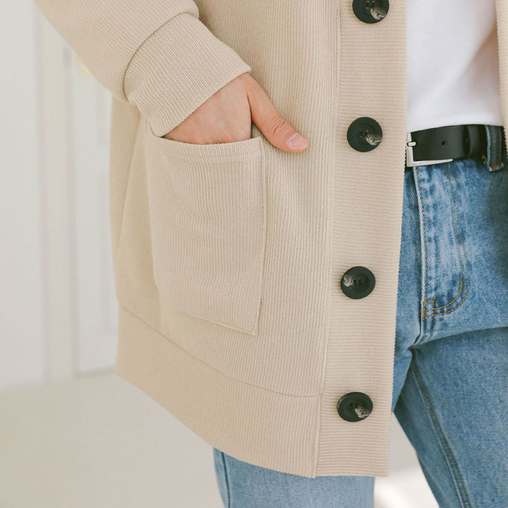 코디에는 역시 오버핏 가디건